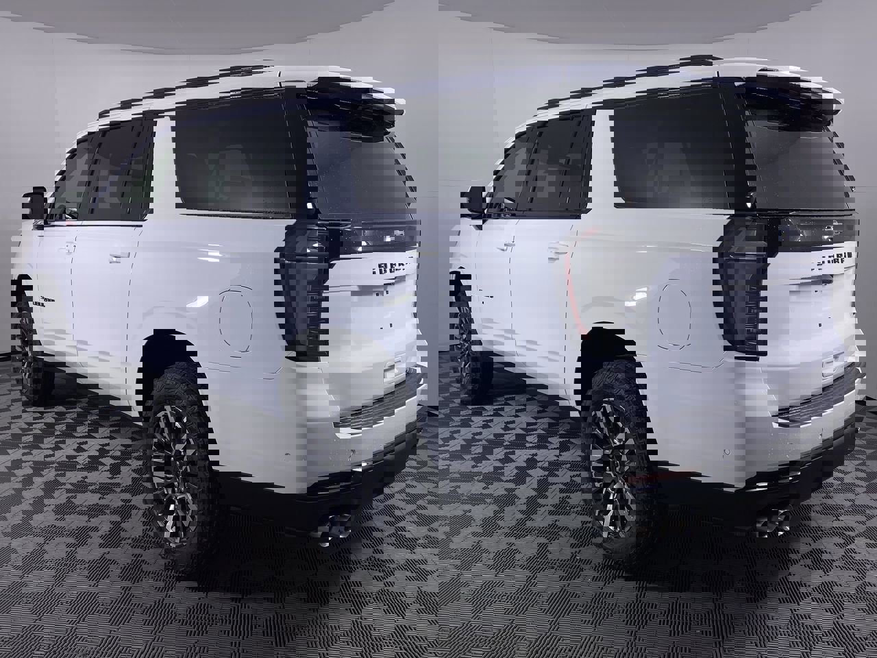 New 2026 Chevrolet Suburban Z71 w/ Comfort Package image 20