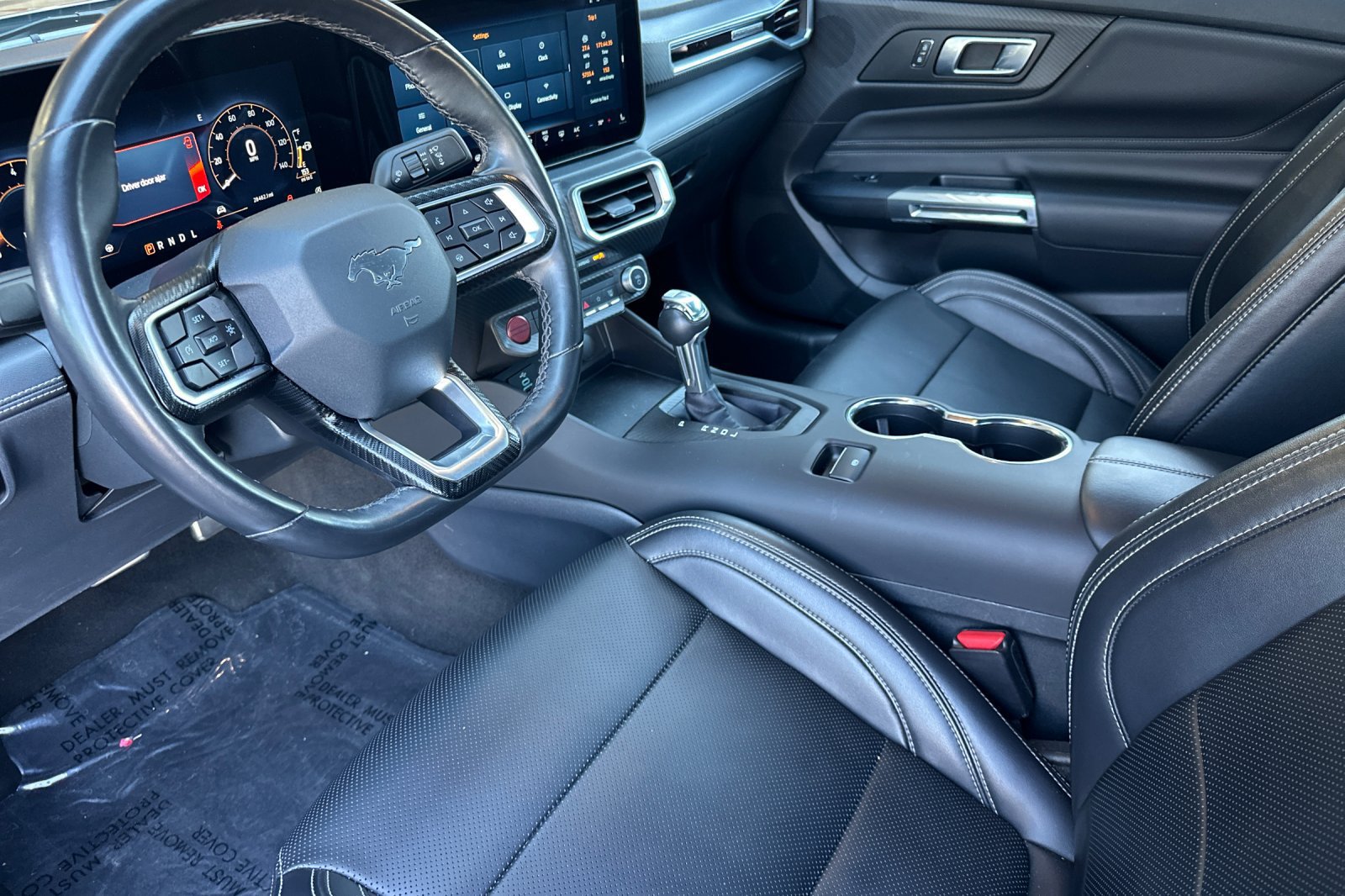 Used 2025 Ford Mustang Premium RWD image 10