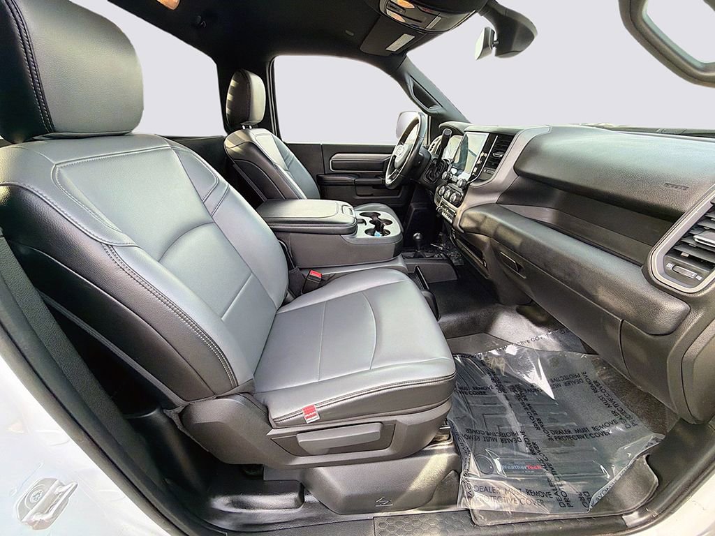 Used 2022 RAM 3500 Tradesman image 17