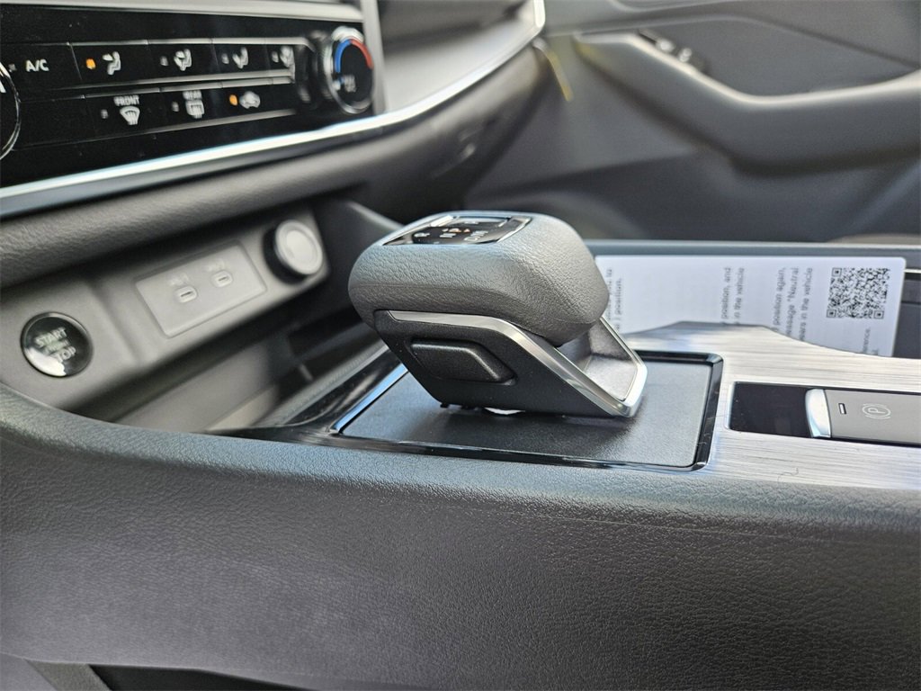 New 2026 Nissan Rogue S image 11