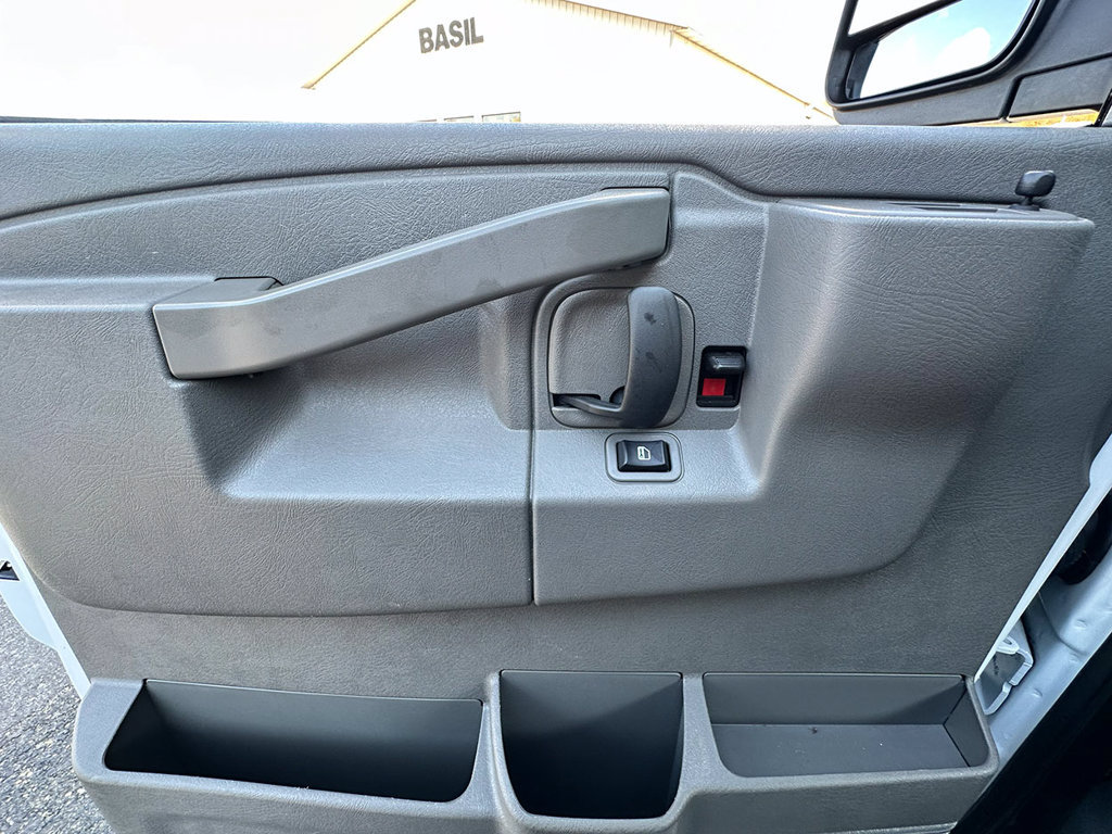 Used 2025 GMC Savana 2500 w/ Driver Convenience Package RWD image 27