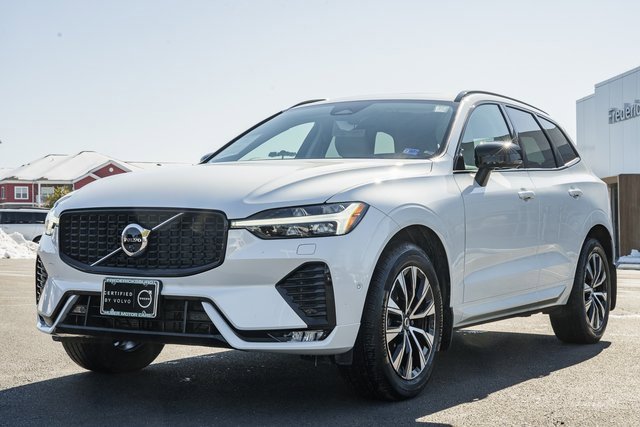 Certified 2024 Volvo XC60 B5 Plus w/ Climate Package image 3