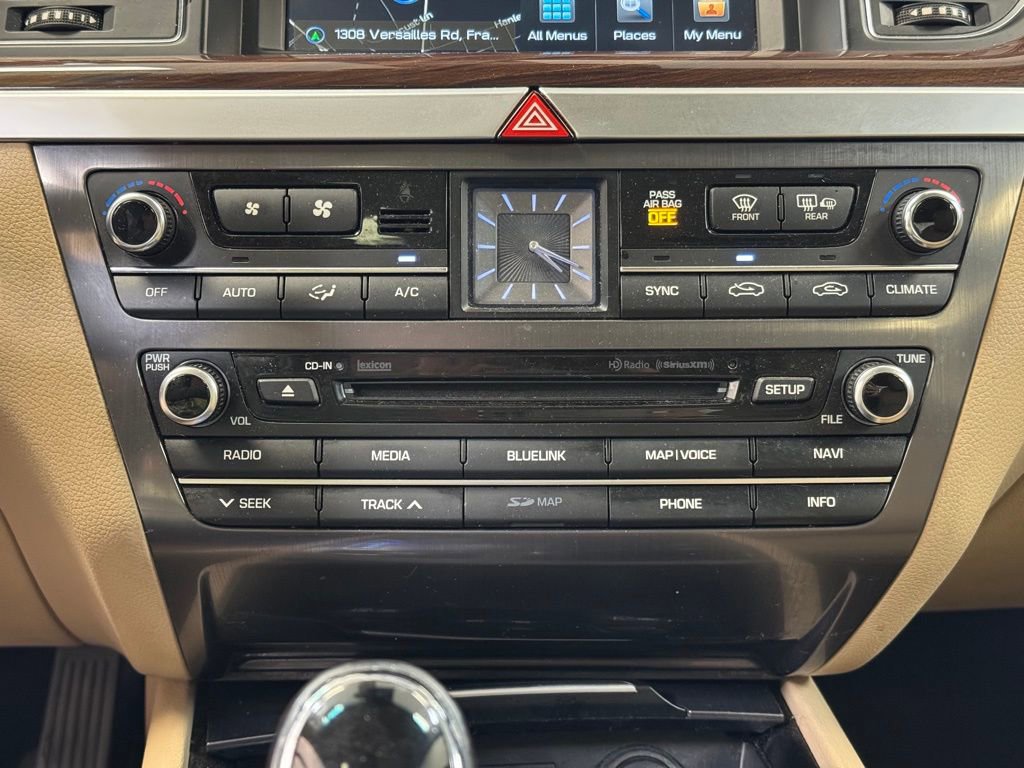 Used 2015 Hyundai Genesis 3.8 w/ Option Group 02 image 38