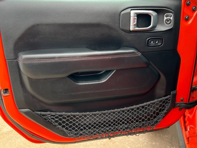 Used 2020 Jeep Wrangler Unlimited Rubicon w/ Uconnect 4C Nav & Sound Group AWD/4WD image 17