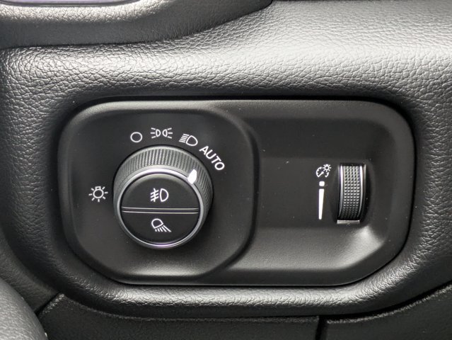 Certified 2026 RAM 2500 Big Horn AWD/4WD image 23