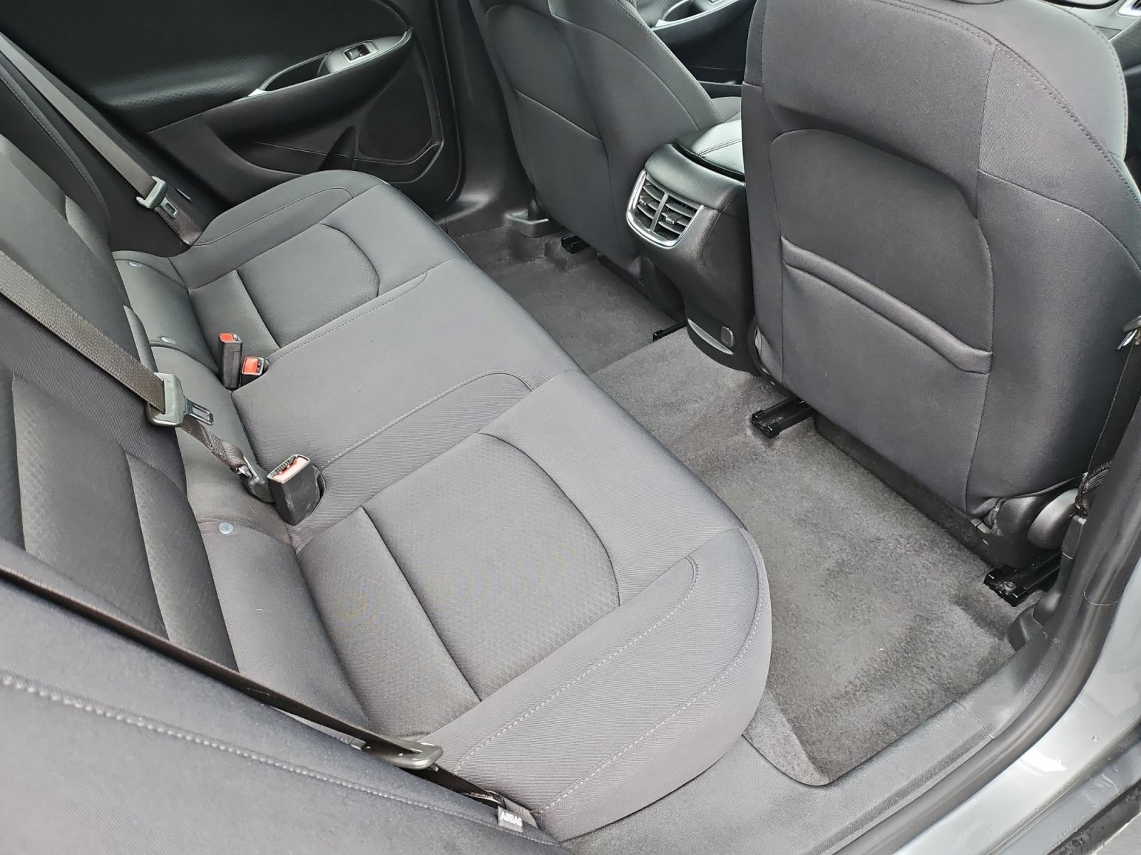 Used 2025 Chevrolet Malibu LT FWD image 26