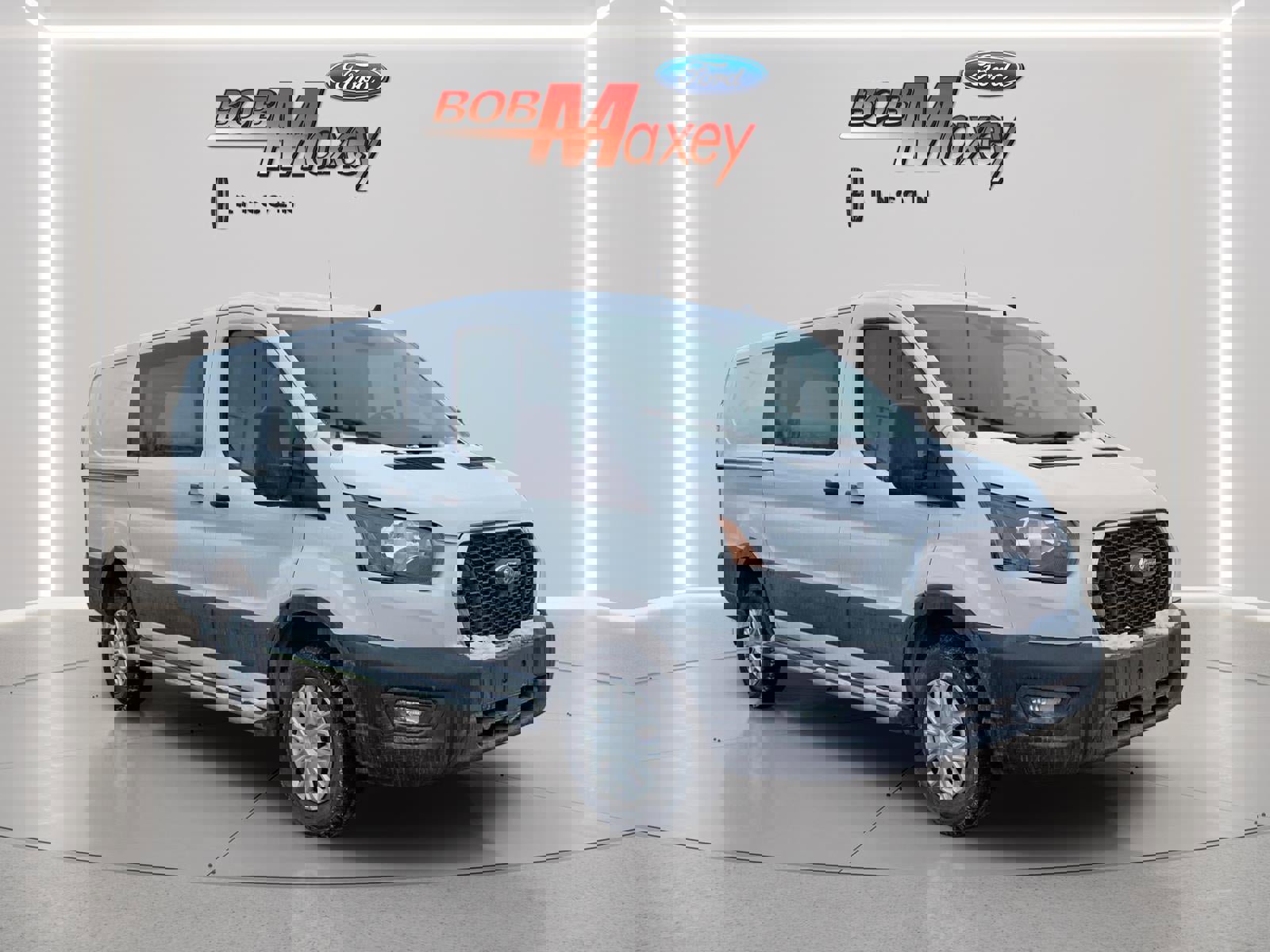 Used 2024 Ford Transit 250 Low Roof w/ Exterior Upgrade Package image 3