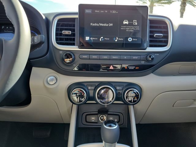 New 2026 Hyundai Venue SEL FWD image 12