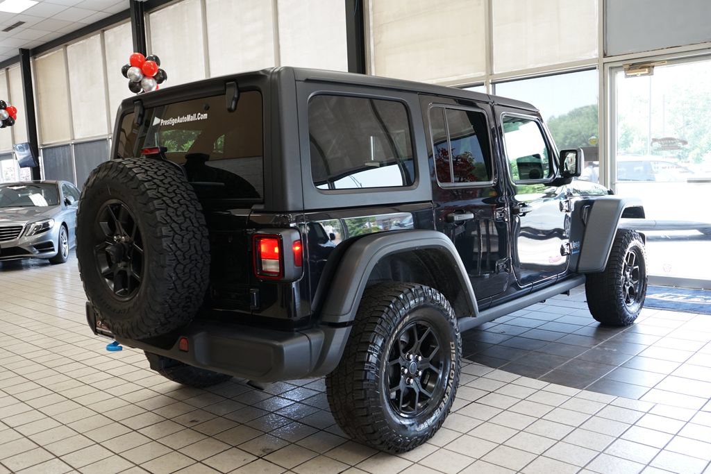 Used 2024 Jeep Wrangler Unlimited AWD/4WD image 16