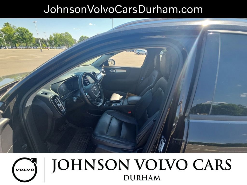 Used 2019 Volvo XC40 T5 Momentum AWD/4WD image 10