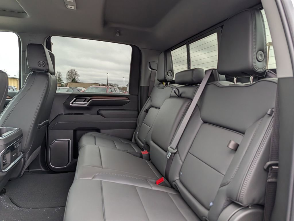 New 2026 GMC Sierra 3500 Denali w/ Denali Reserve Package AWD/4WD image 34