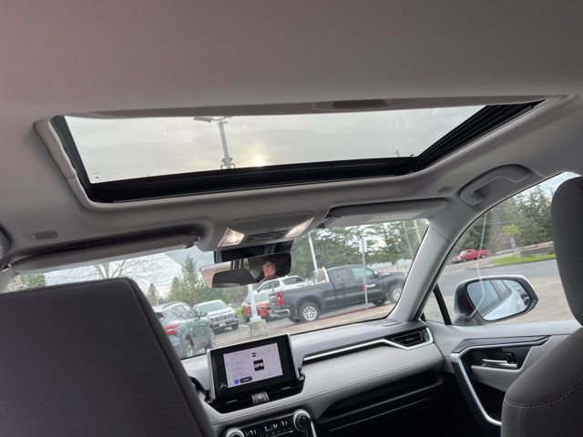 Used 2024 Toyota RAV4 XLE image 45