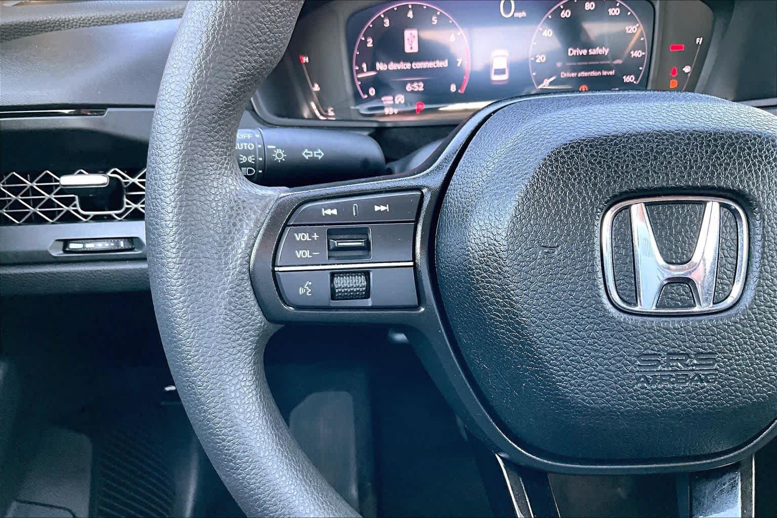 Used 2025 Honda Accord SE image 23