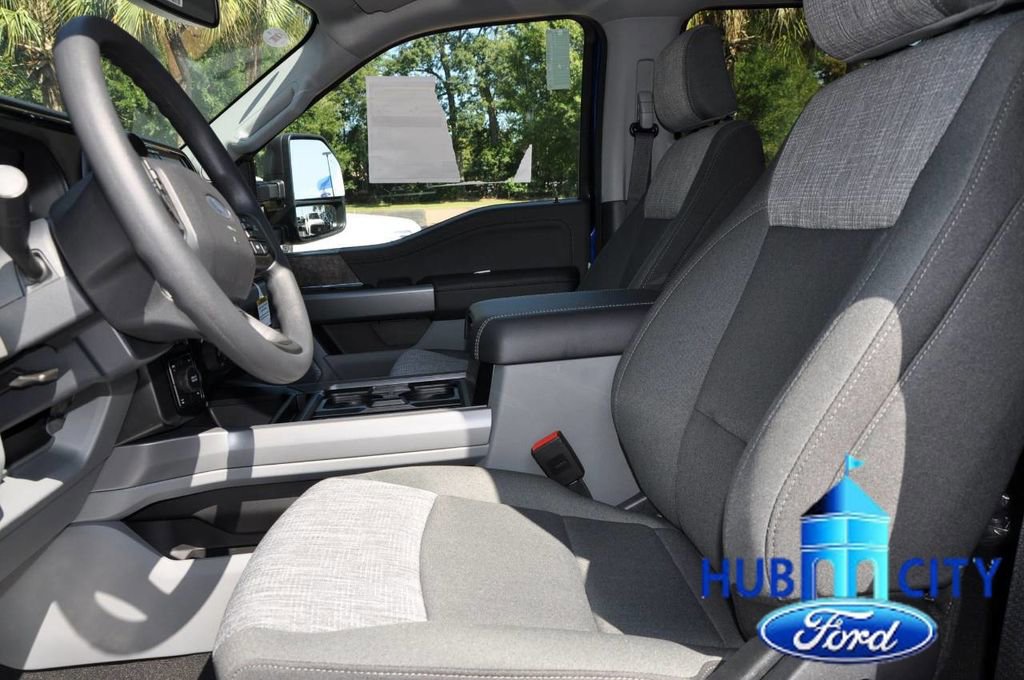 New 2026 Ford F250 XLT w/ XLT Premium Package image 10