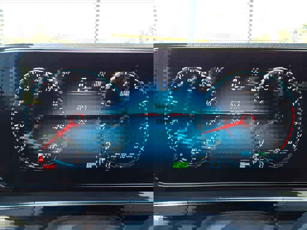 Used 2023 Mercedes-Benz GLS 450 4MATIC image 5