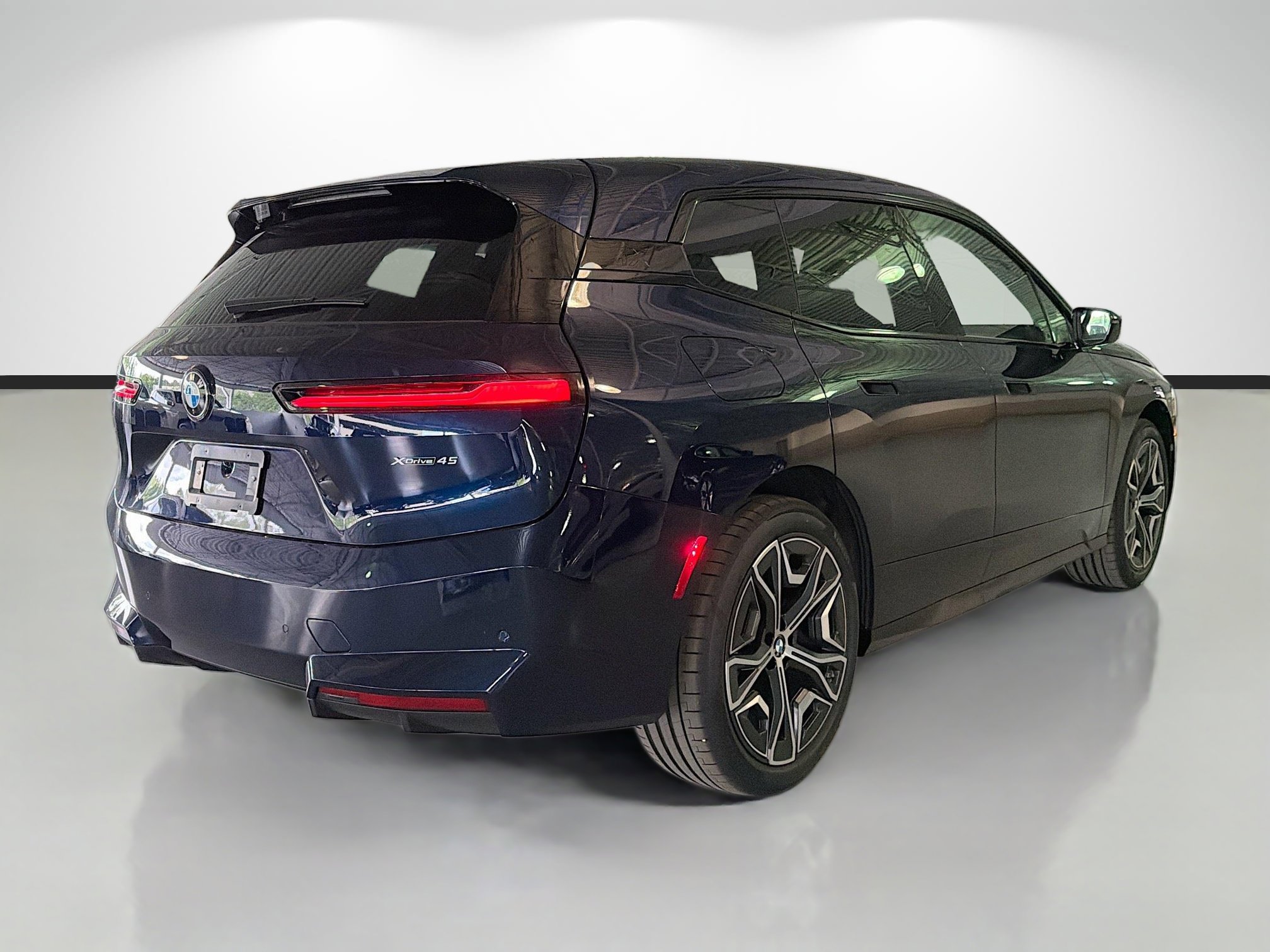 New 2026 BMW iX xDrive45 w/ Premium Package image 3