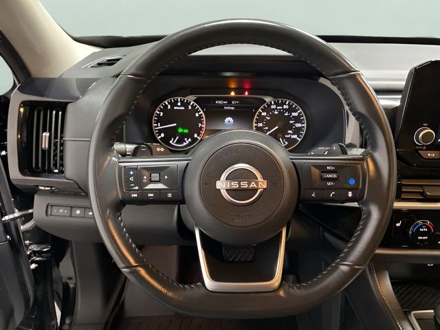 Certified 2025 Nissan Pathfinder SV AWD/4WD image 13