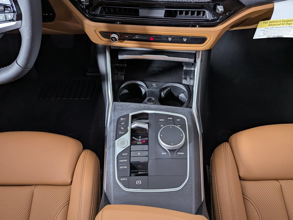 New 2026 BMW 330i xDrive Sedan w/ Premium Package AWD/4WD image 27