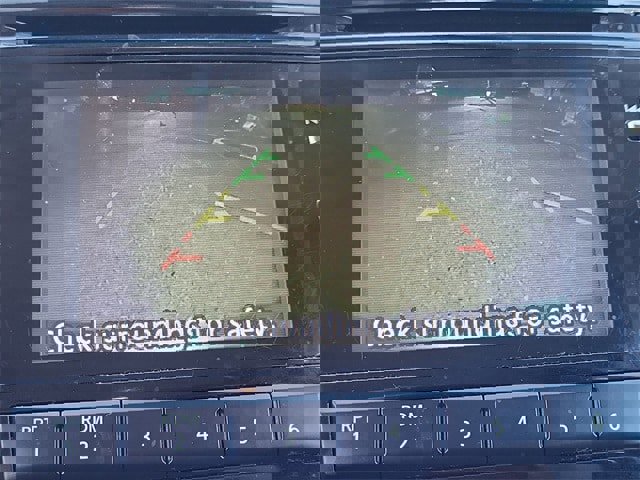 Used 2016 Nissan Rogue S image 16