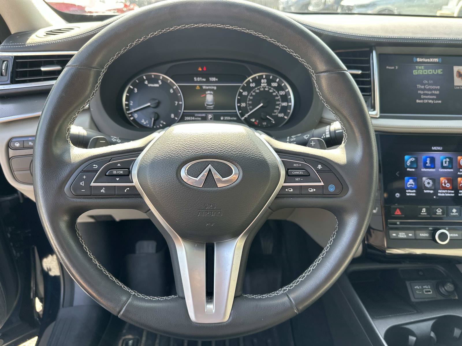 Used 2023 INFINITI QX50 Luxe AWD/4WD image 17