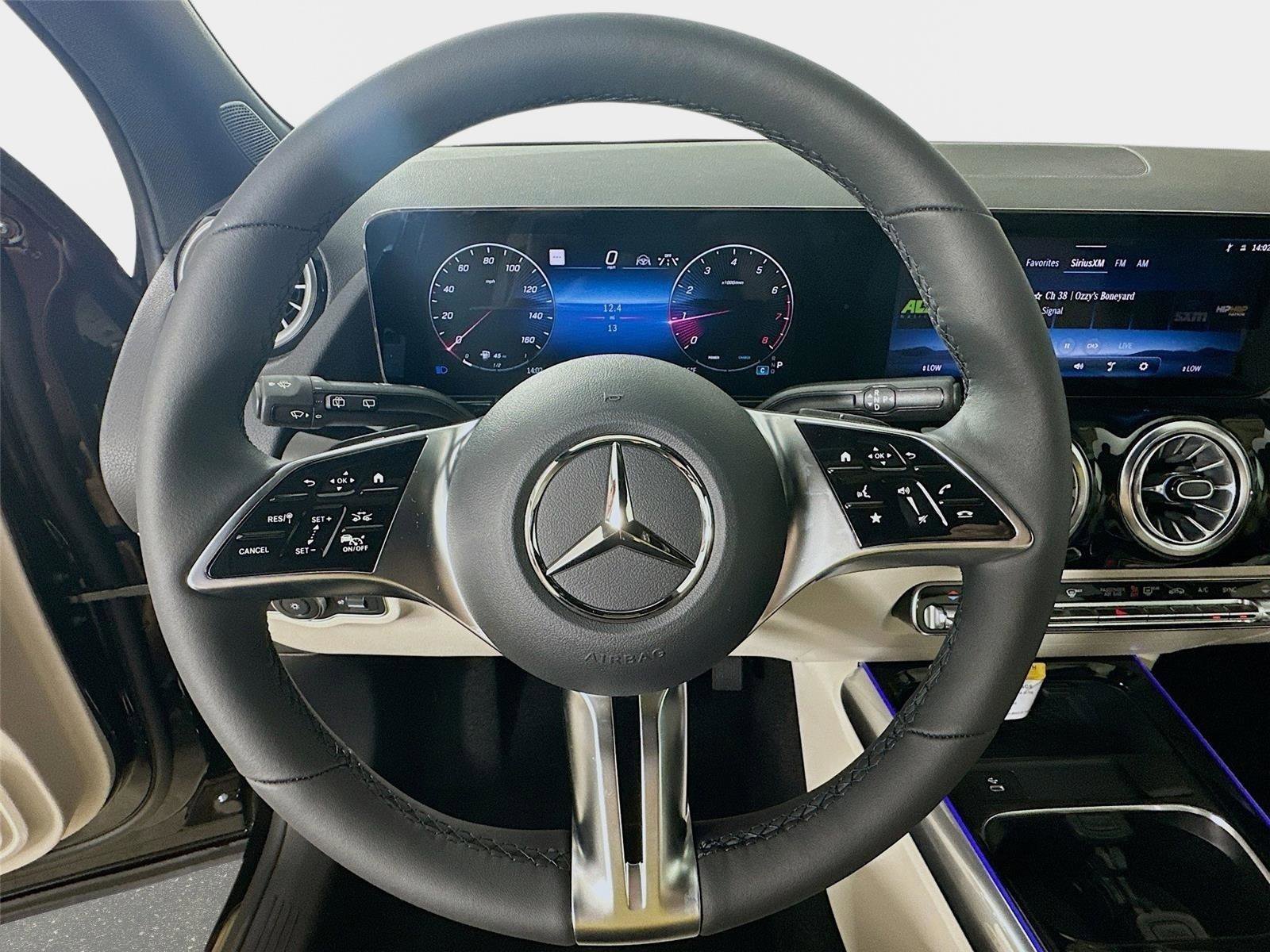 Certified 2026 Mercedes-Benz GLA 250 4MATIC image 11