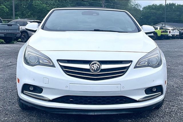 Used 2018 Buick Cascada Premium image 2