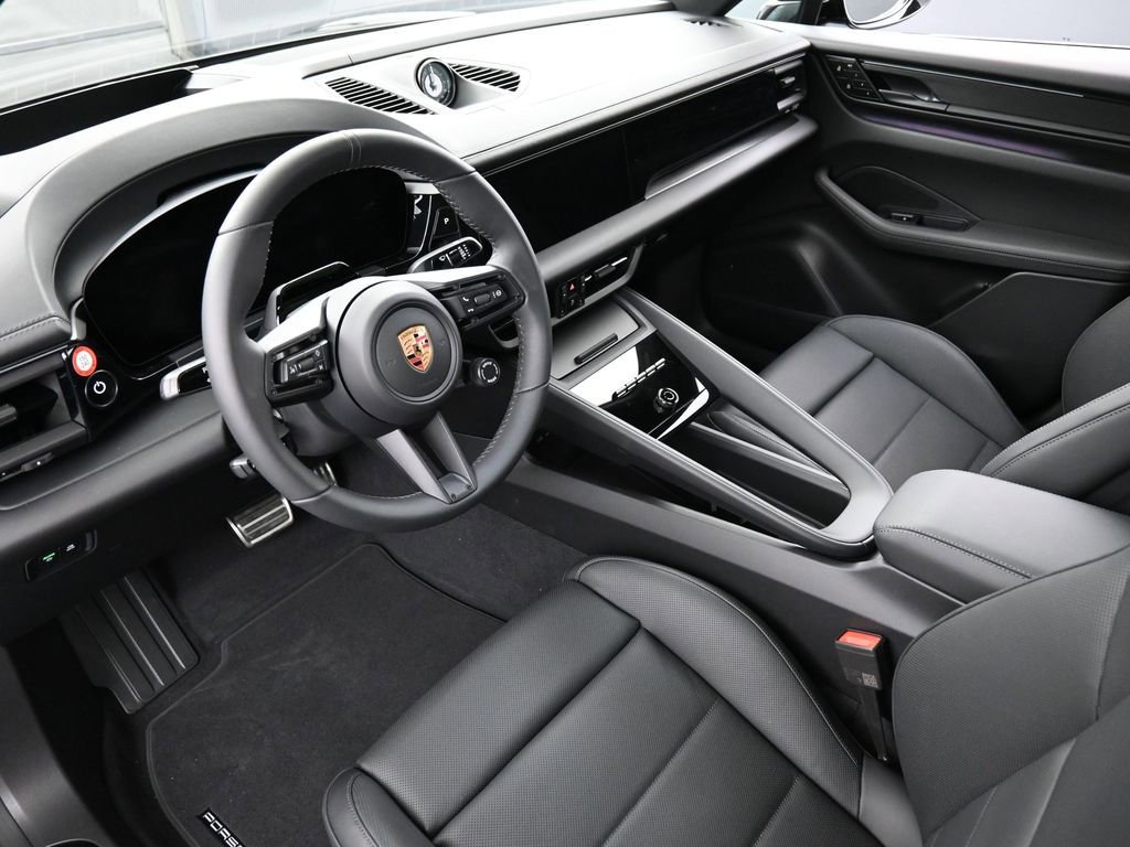 New 2026 Porsche Macan GTS Electric AWD/4WD image 4