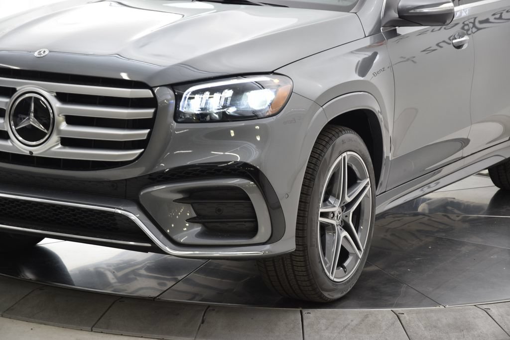 New 2026 Mercedes-Benz GLS 450 4MATIC image 11