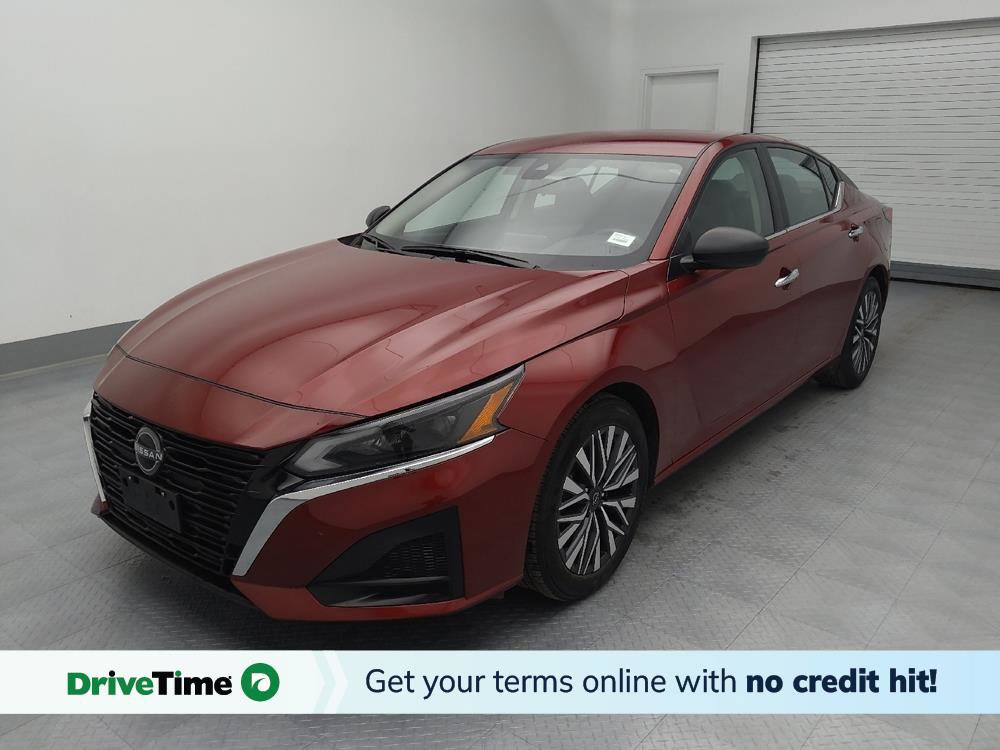 Used 2024 Nissan Altima 2.5 SV image 1