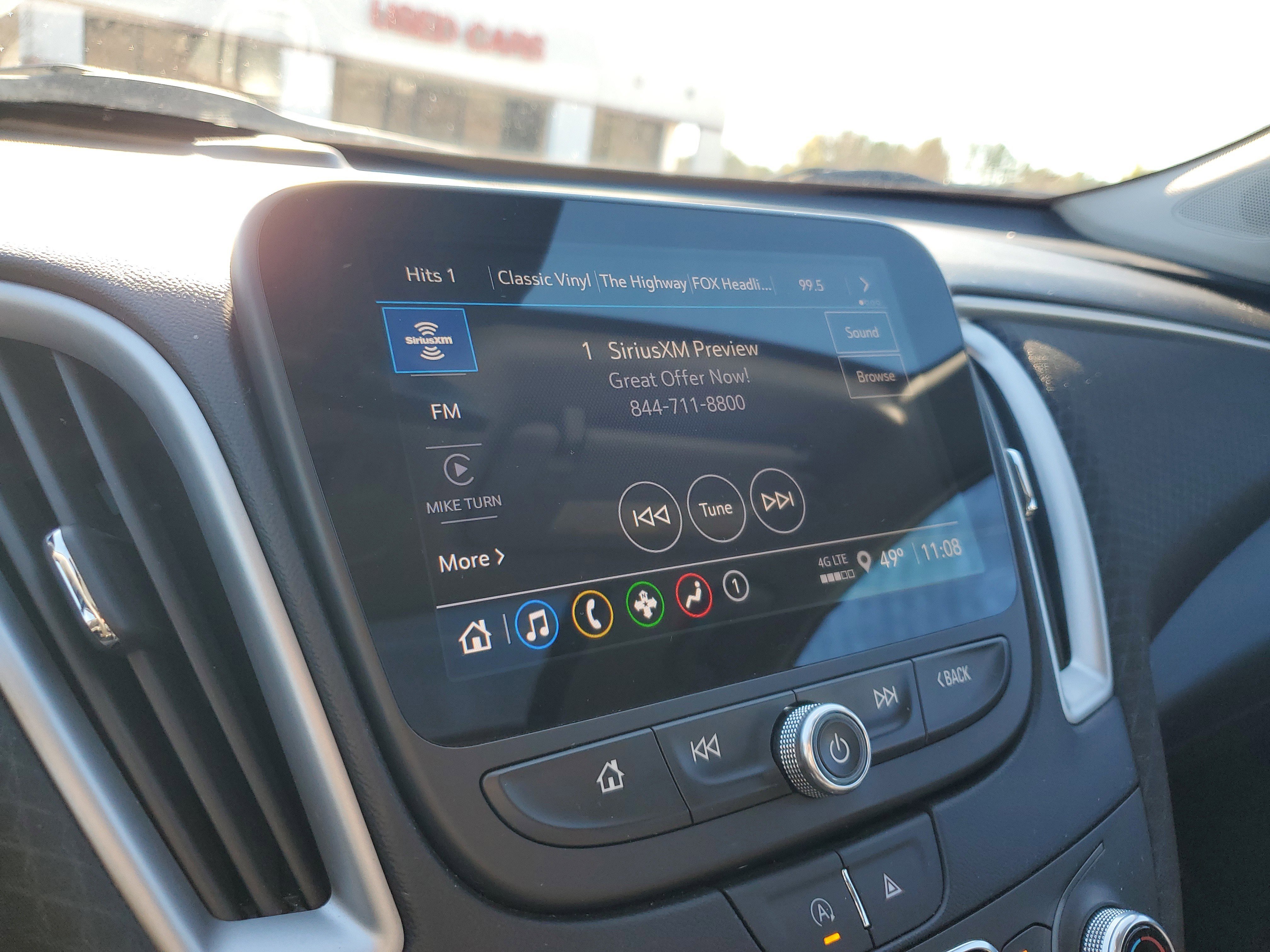 Used 2023 Chevrolet Malibu LT image 24