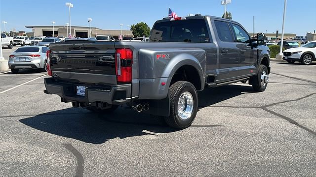 New 2026 Ford F350 Platinum AWD/4WD image 3