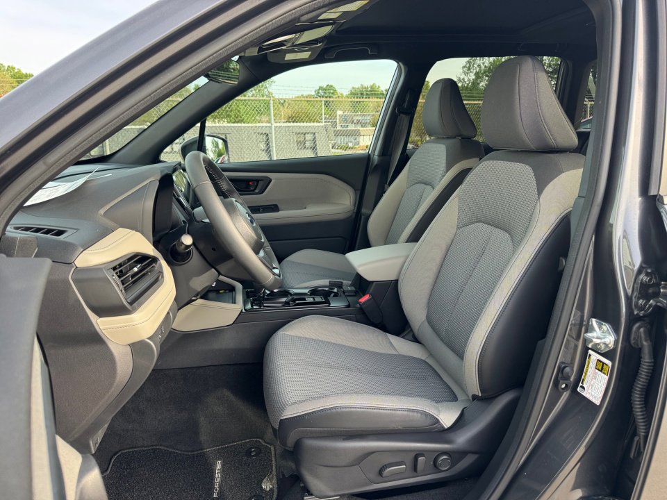Used 2026 Subaru Forester Premium image 34