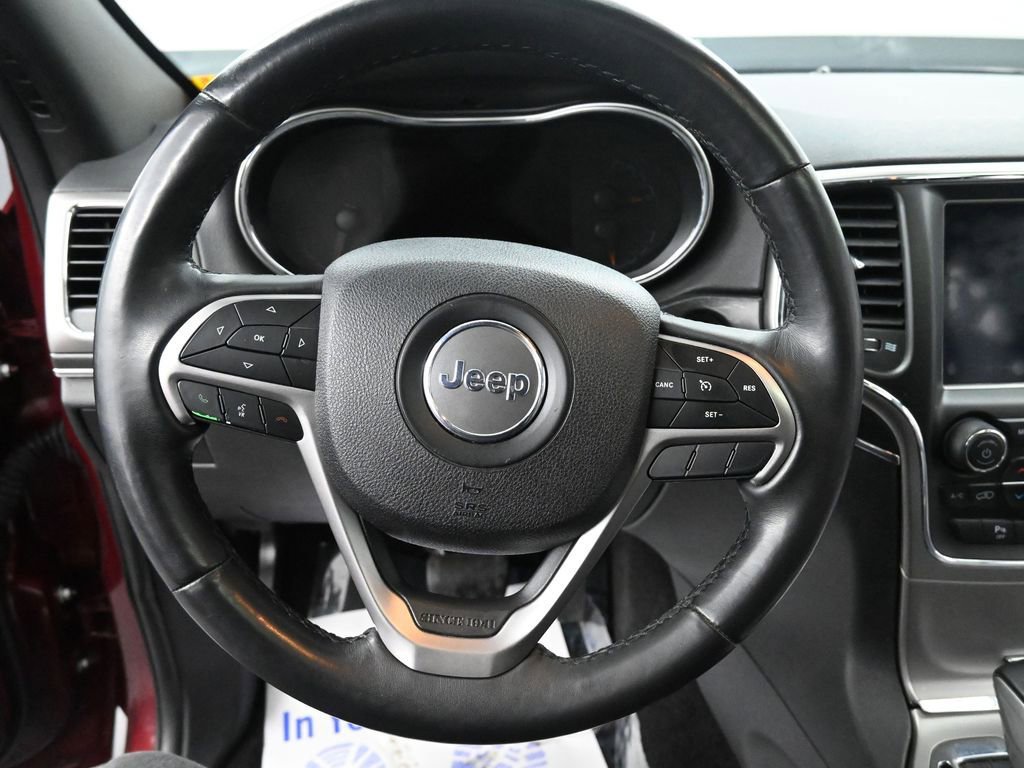 Used 2018 Jeep Grand Cherokee Limited w/ Trailer Tow Group IV image 32