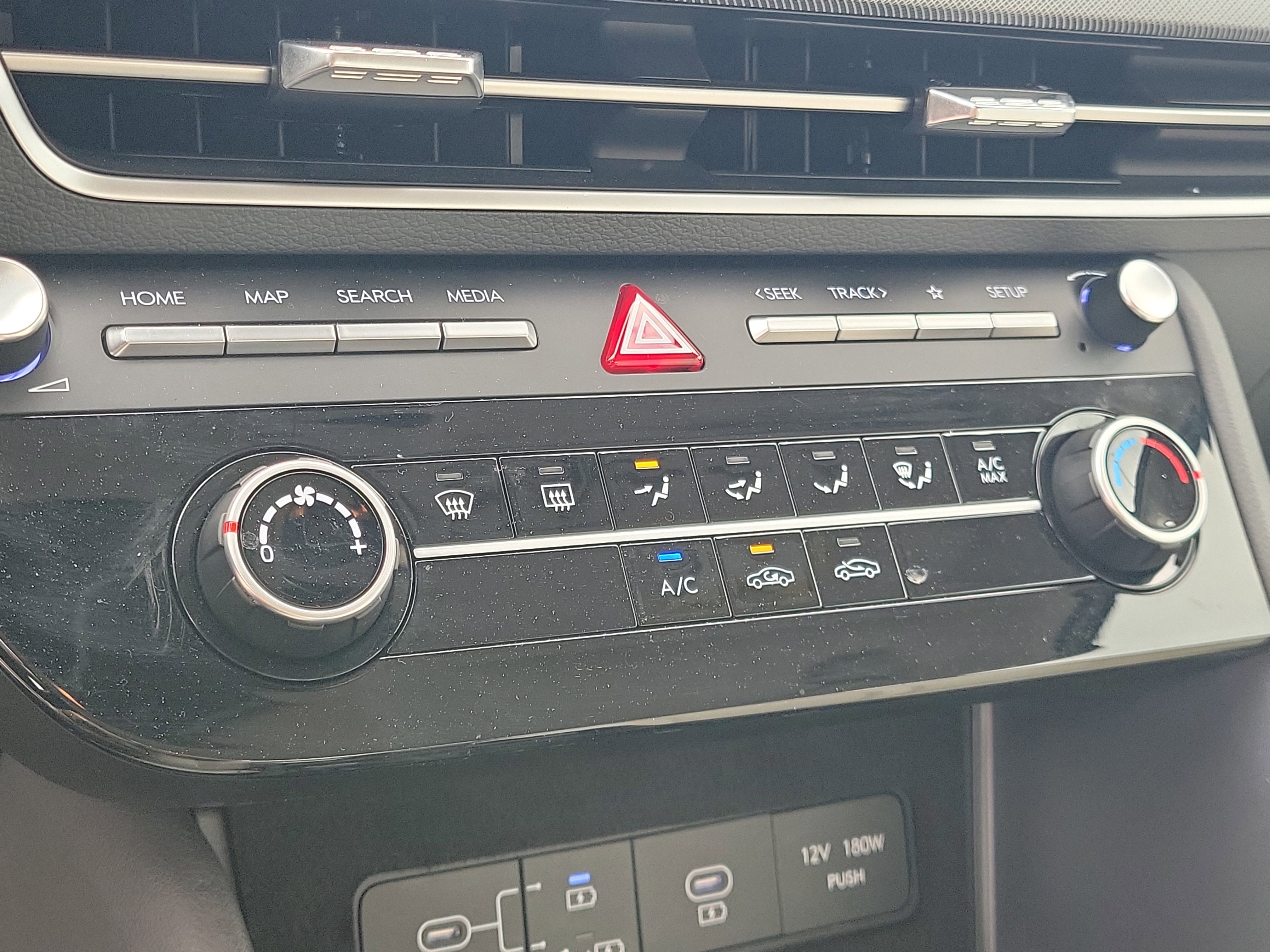 Used 2025 Hyundai Sonata SE image 24