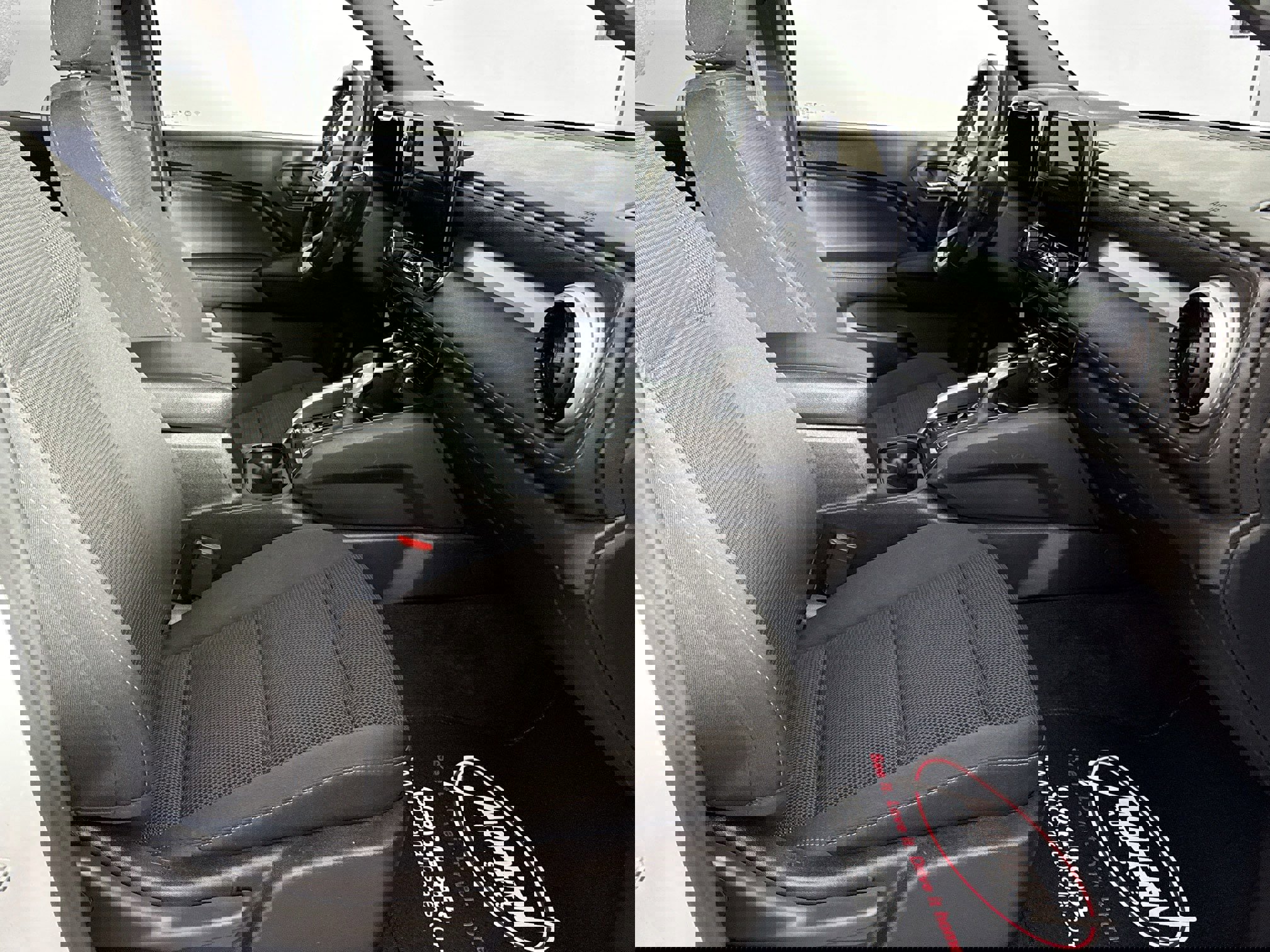 Used 2023 Chevrolet Colorado LT image 28