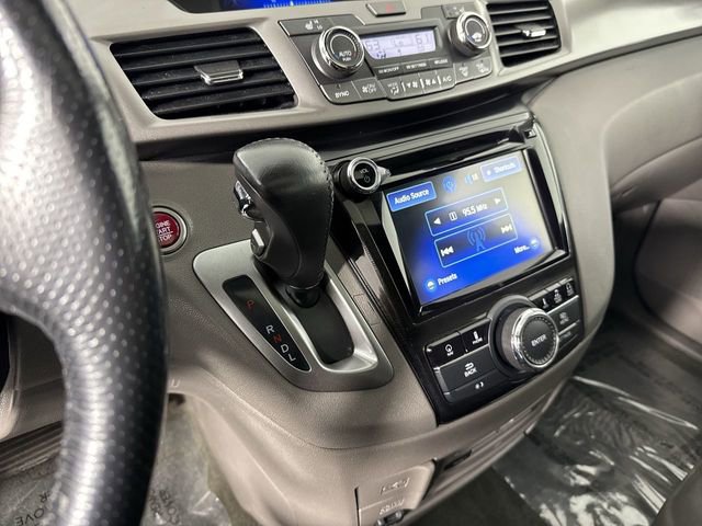 Used 2016 Honda Odyssey Touring Elite image 17