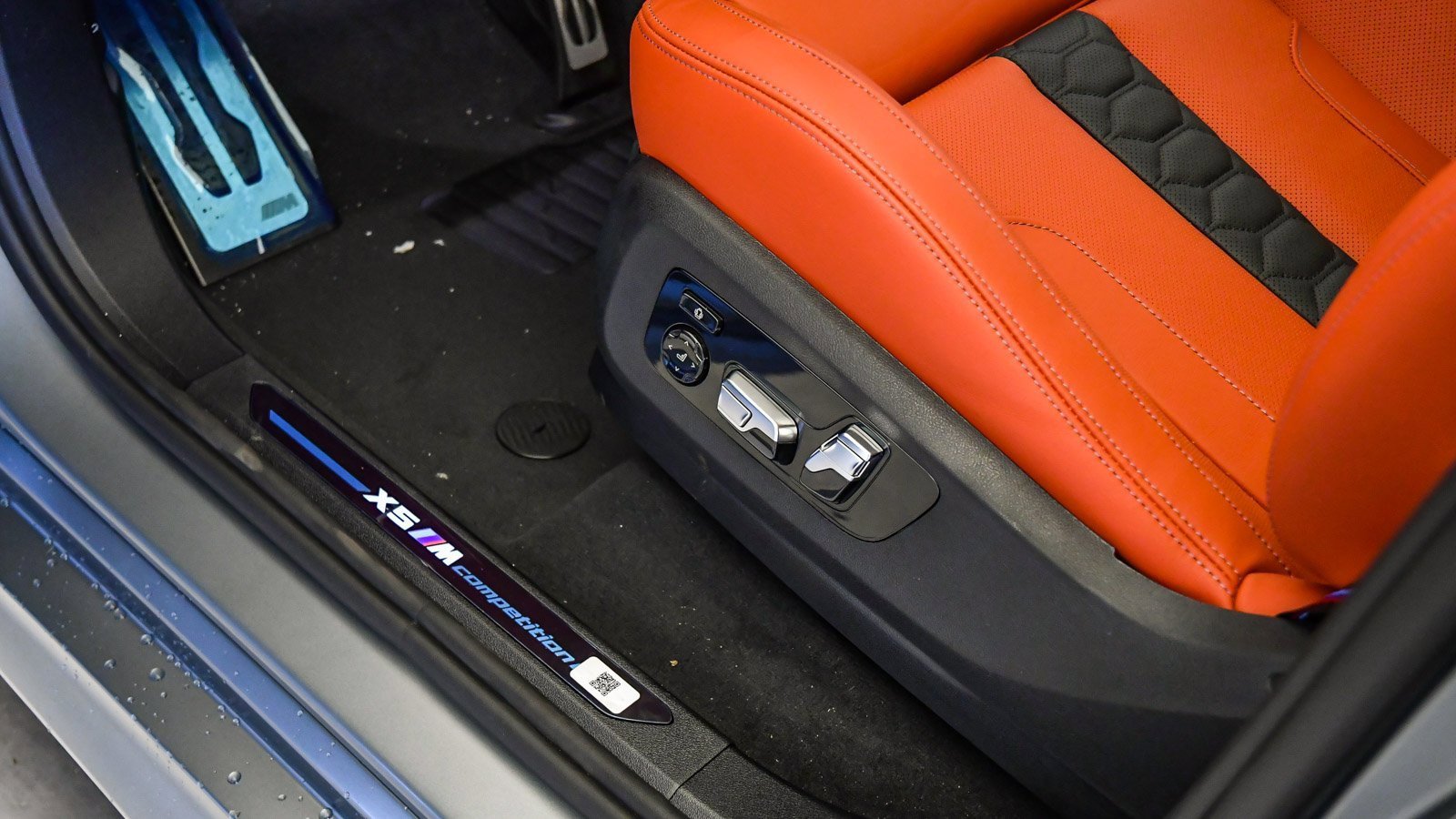 New 2026 BMW X5 M Competition w/ Executive Package image 36