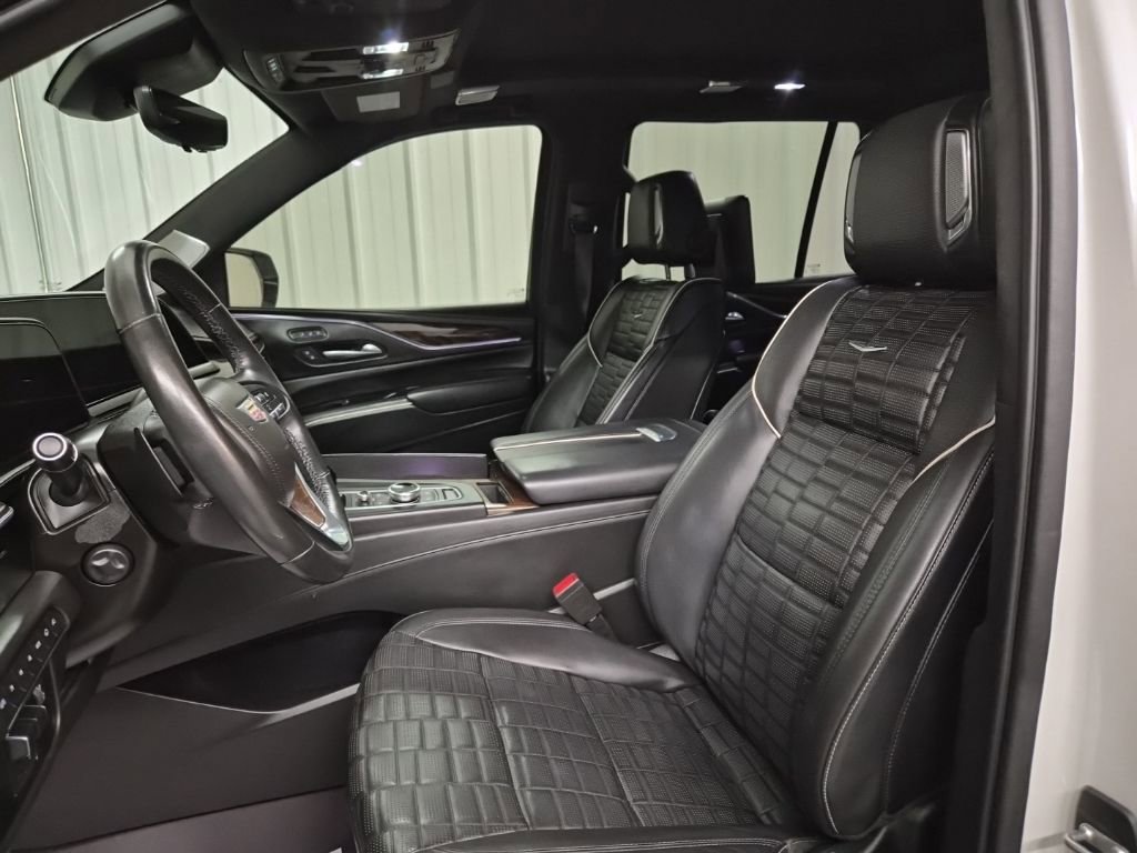 Used 2021 Cadillac Escalade Sport Platinum w/ Heavy-Duty Trailer Package image 13