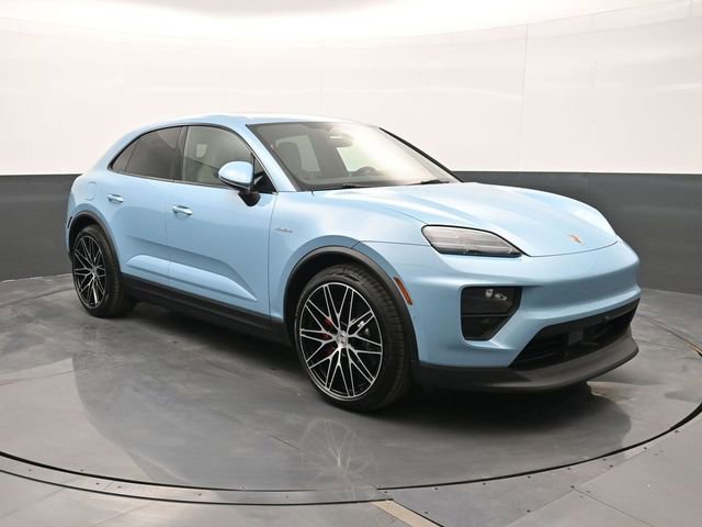 New 2026 Porsche Macan 4S Electric image 25