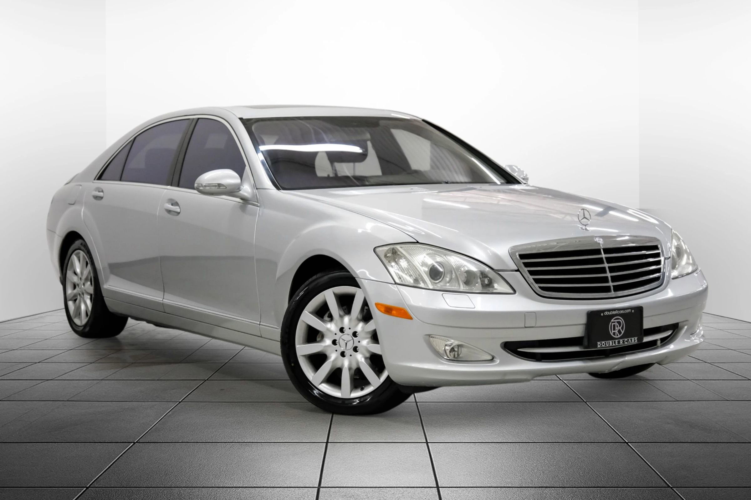 Used 2007 Mercedes-Benz S 550 image 7