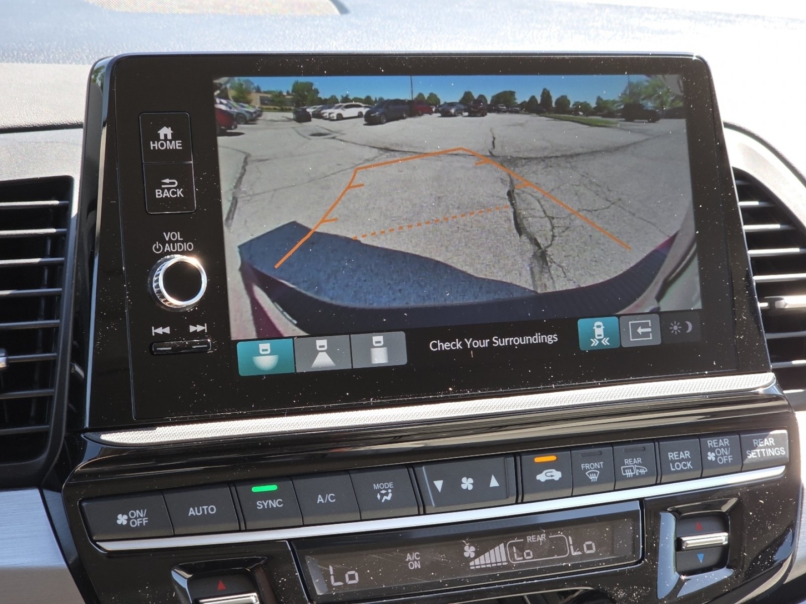 New 2026 Honda Odyssey Touring image 13