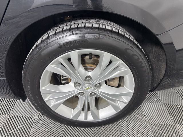 Used 2015 Chevrolet Impala LT w/ Convenience Package image 10