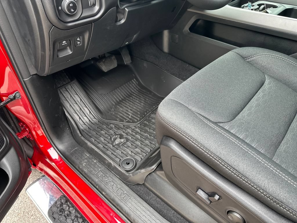 New 2026 RAM 1500 Lone Star AWD/4WD image 19