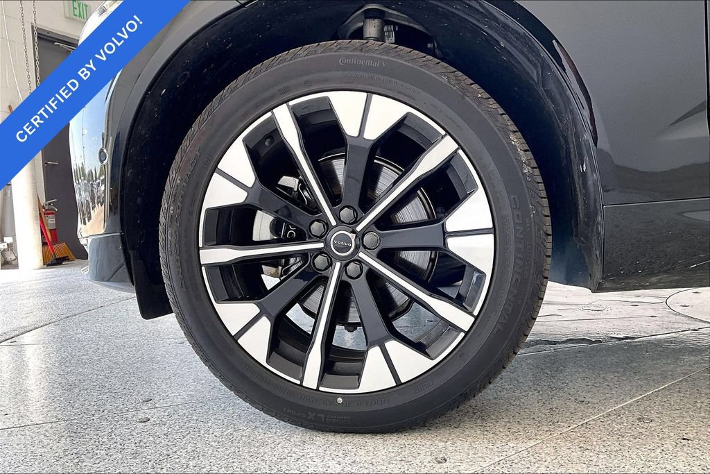 Certified 2026 Volvo XC60 B5 Plus AWD/4WD image 10