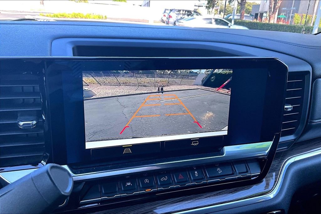 Used 2023 Chevrolet Silverado 1500 RST w/ Z71 Off-Road Package AWD/4WD image 10