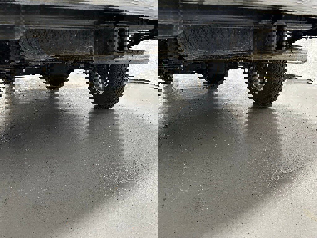 Used 2025 Ford F150 Lariat w/ Equipment Group 501A Mid image 49