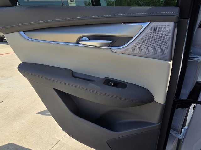 New 2025 Cadillac XT5 Premium Luxury w/ Technology Package image 18