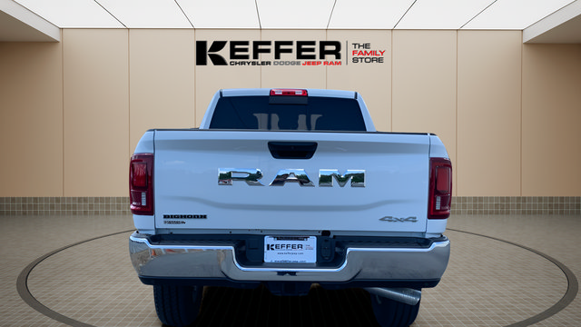 New 2025 RAM 2500 Big Horn AWD/4WD image 4