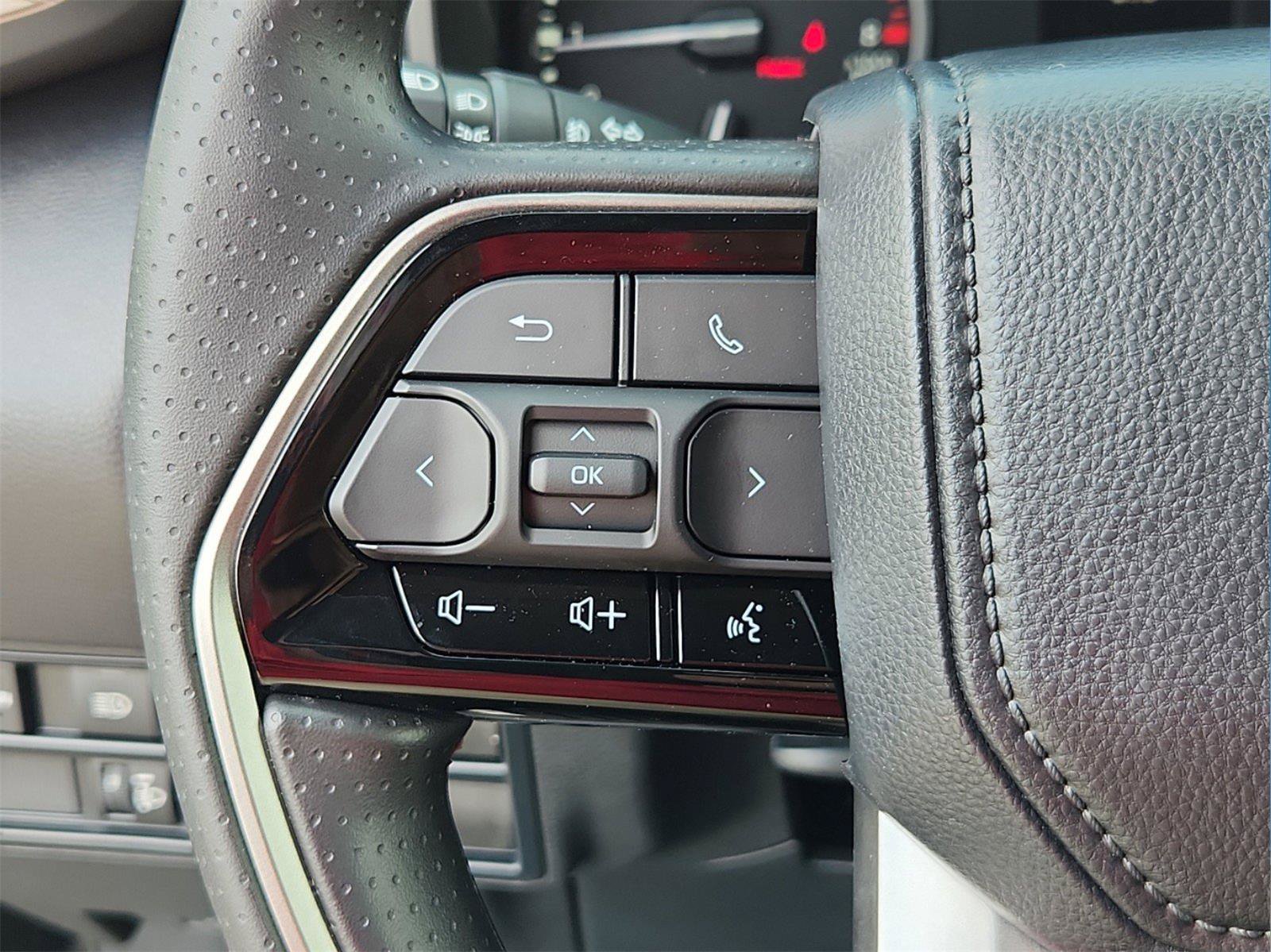 Used 2023 Toyota Tundra SR5 AWD/4WD image 17