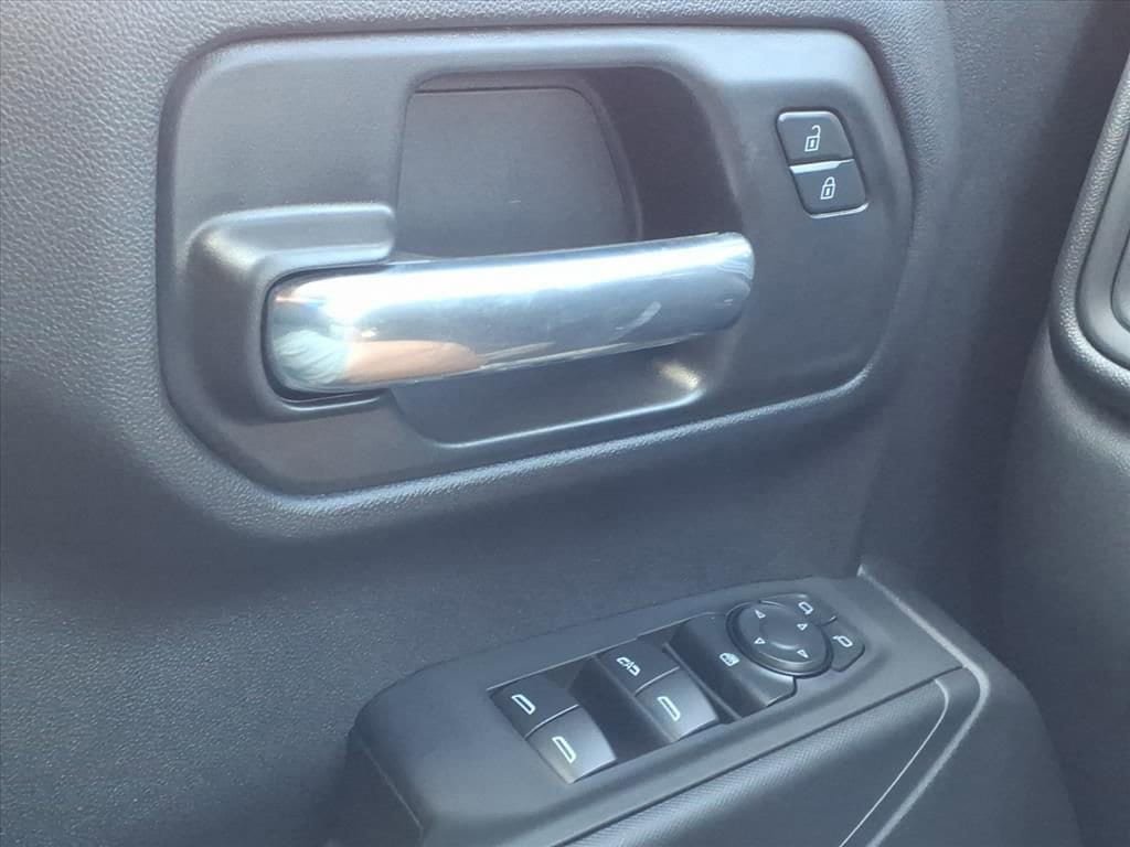 Used 2026 Chevrolet Silverado 1500 Custom RWD image 33